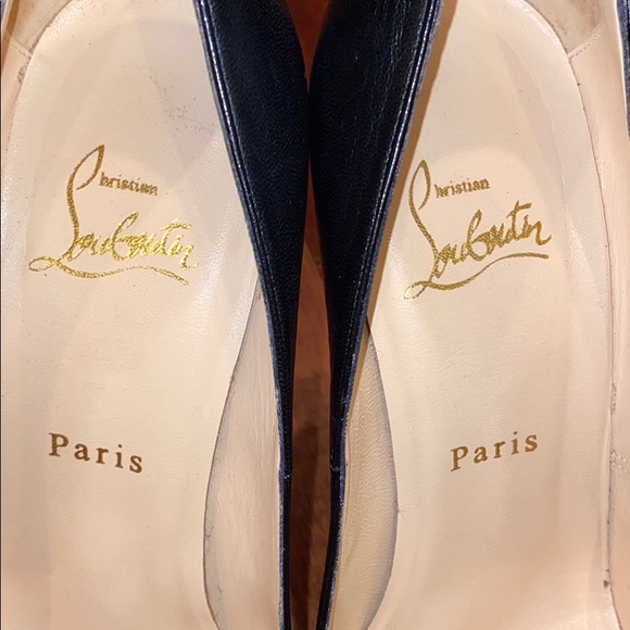 Christian Louboutin Bianca Platform Pump - Picture 15 of 16